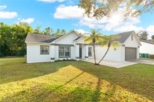 7780 Scarlet Court, Naples, FL 34104 - MLS#225082473