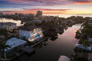 223 Bayview Avenue, Naples, FL 34108 - MLS#225082532