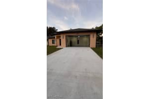 3614 65th Street, Lehigh Acres, FL 33971 - MLS#225082587