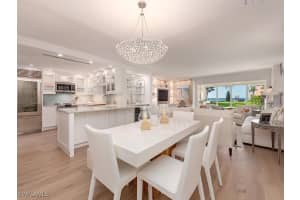 2401 Gulf Shore Boulevard, Naples, FL 34103 - MLS#225082609