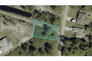 624 Summit Avenue, Lehigh Acres, FL 33974 - MLS#225082635