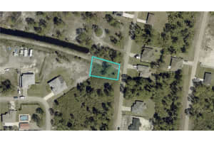 624 Summit Avenue, Lehigh Acres, FL 33974 - MLS#225082635