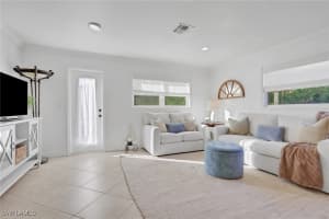 826 109th Avenue, Naples, FL 34108 - MLS#225082645