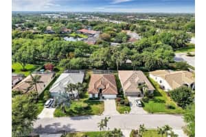 8850 Springwood Court, Bonita Springs, FL 34135 - MLS#225082659