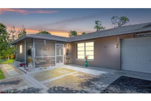 5238 Floridan Ave, Naples