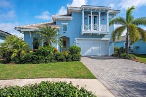 6482 WARWICK Avenue, Naples, FL 34113 - MLS#225082676