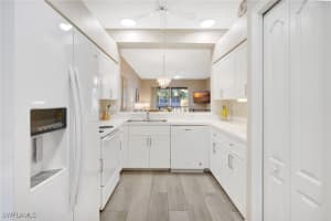 9300 Highland Woods Boulevard, Bonita Springs, FL 34135 - MLS#225082682