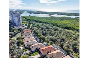 353 Steerforth Court, Naples, FL 34110 - MLS#225082688