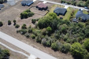 2553 Sunniland Boulevard, Lehigh Acres, FL 33971 Sold 03/19/26