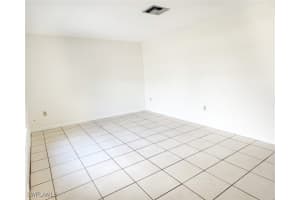 699 110th Avenue, Naples, FL 34108 - MLS#225082707