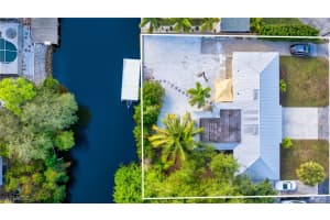 2772 Riverview Drive, Naples, FL 34112 - MLS#225082708