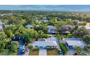 2772 Riverview Drive, Naples, FL 34112 - MLS#225082708