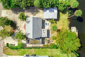 27269 Gasparilla Drive, Bonita Springs, FL 34135 - MLS#225082721