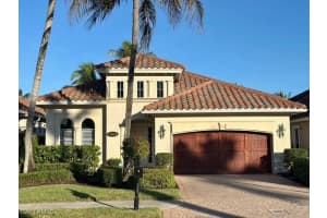 9104 Cherry Oaks Trl, Naples