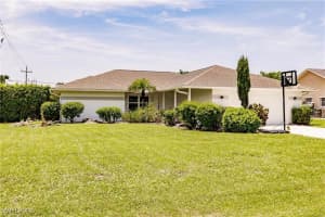 96 Wickliffe Drive, Naples, FL 34110 - MLS#225082806