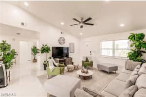 96 Wickliffe Drive, Naples, FL 34110 - MLS#225082806