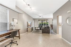 24827 Lakemont Cove Lane, Bonita Springs, FL 34134 - MLS#225082853