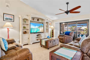 1729 44th Terrace, Cape Coral, FL 33914 - MLS#225082857