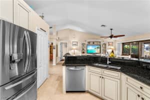 1729 44th Terrace, Cape Coral, FL 33914 - MLS#225082857