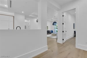 201 8th Street, Naples, FL 34102 - MLS#225082885