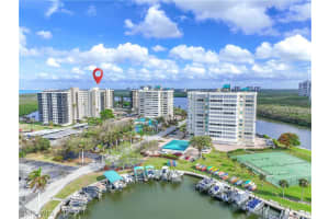 15 Bluebill Ave 103aa, Naples