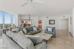 60 Seagate Drive, Naples, FL 34103 - MLS#225082887