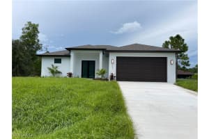 714 Anaconda Avenue, Lehigh Acres, FL 33974 - MLS#225082904