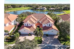 23011 Rosedale Dr 101, Estero