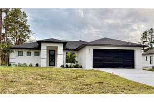 3513 2nd St Sw, Lehigh Acres