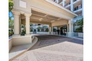 7575 Pelican Bay Boulevard, Naples, FL 34108 - MLS#225083074