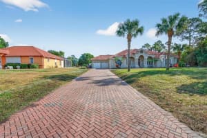 614 Jackson Avenue, Lehigh Acres, FL 33972 - MLS#225083086