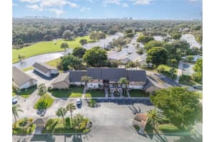 1530 Imperial Golf Course Boulevard, Naples, FL 34110 - MLS#225083132