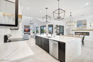 910 Ivory Court, Marco Island, FL 34145 - MLS#225083140