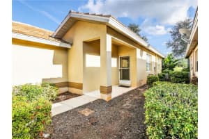 2305 Carnaby Court, Lehigh Acres, FL 33973 - MLS#225083166