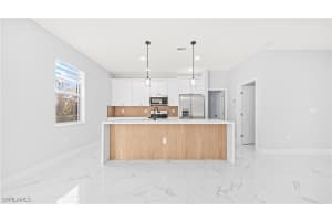 610 Flamingo Avenue, Lehigh Acres, FL 33974 - MLS#225083175