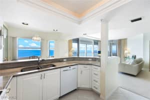 9577 Gulf Shore Drive, Naples, FL 34108 - MLS#225083206