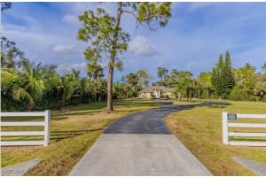 3611 17TH Avenue, Naples, FL 34117 - MLS#225083223