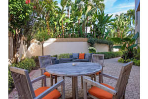 MLS# 225083242, Naples, Florida 34108