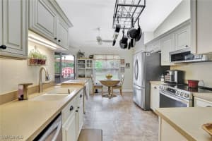 660 20th Street, Naples, FL 34117 - MLS#225083254