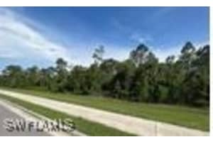 MLS# 225083314, Naples, Florida 34117
