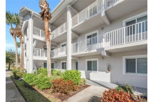 7842 Regal Heron Circle, Naples, FL 34104 - MLS#225083362