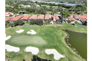 1324 Via Portofino, Naples, FL 34108 - MLS#225083371