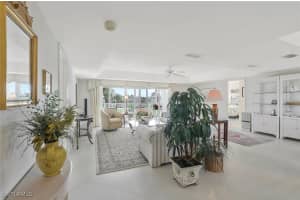 278 Winners Circle, Naples, FL 34112 - MLS#225083383