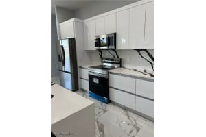 813 Aiken Avenue, Lehigh Acres, FL 33974 - MLS#225083399