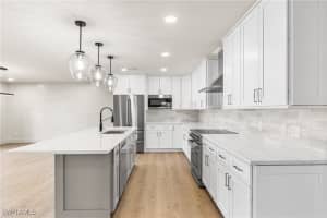 1911 Princess Court, Naples, FL 34110 - MLS#225083406