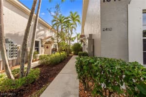 10109 Colonial Country Club Boulevard, Fort Myers, FL 33913 - MLS#225083415