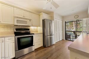 1806 Kings Lake Boulevard, Naples, FL 34112 - MLS#225083442