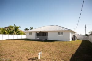 113 11th Terrace, Cape Coral, FL 33909 - MLS#225083443