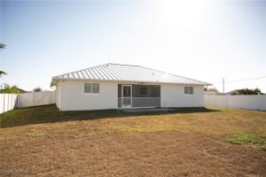 113 11th Terrace, Cape Coral, FL 33909 - MLS#225083443