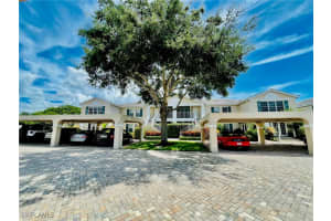 864 Tanbark Drive, Naples, FL 34108 - MLS#225083453